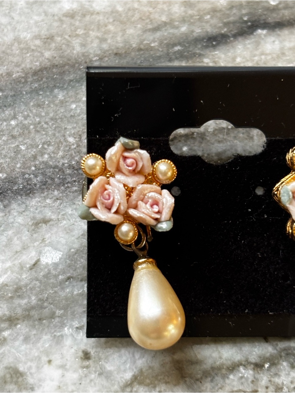 Vintage Bridal Bone China Pink Rose & Faux Pearl Drop Earrings - Picture 2 of 4